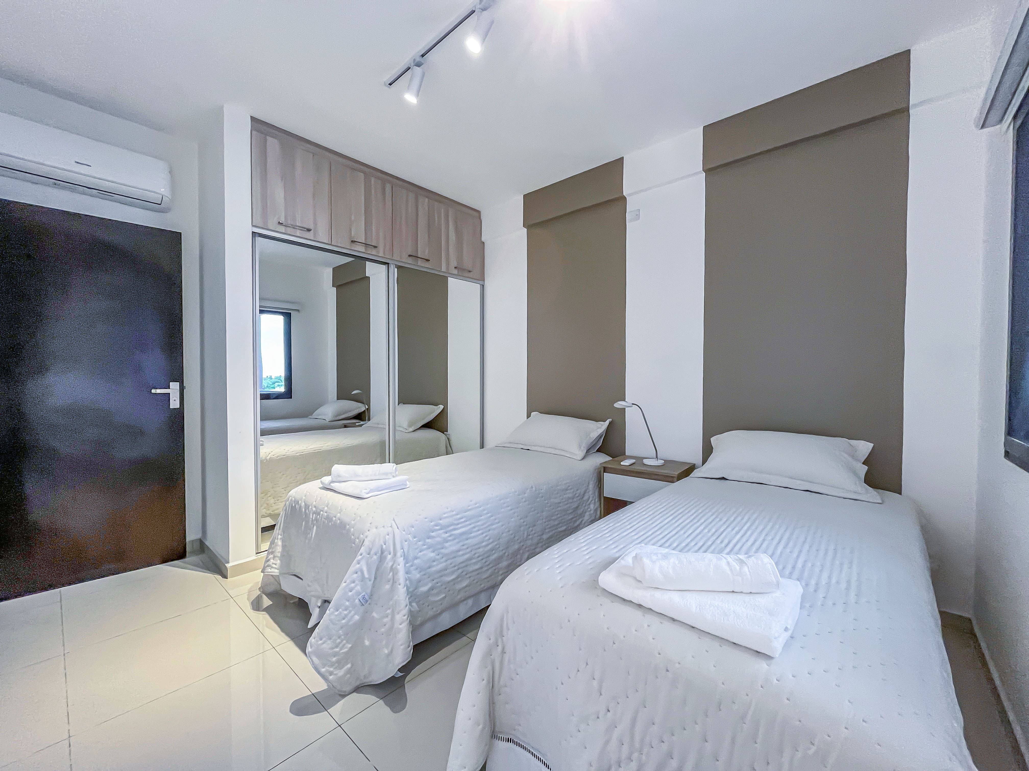 Indigo: Acogedor y amplio departamento