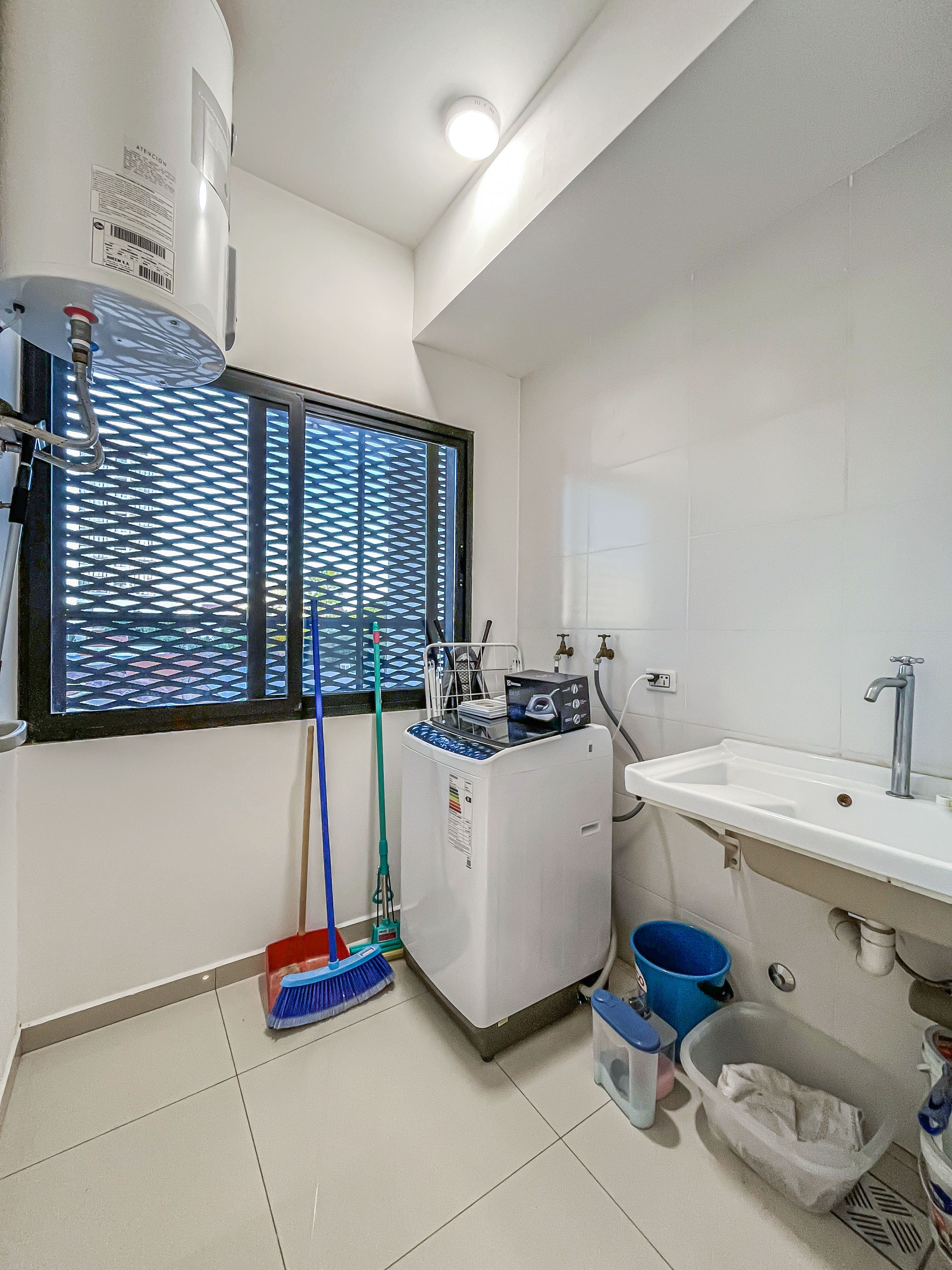 Luzia: 1 hab/2 baños amplia y acogedora